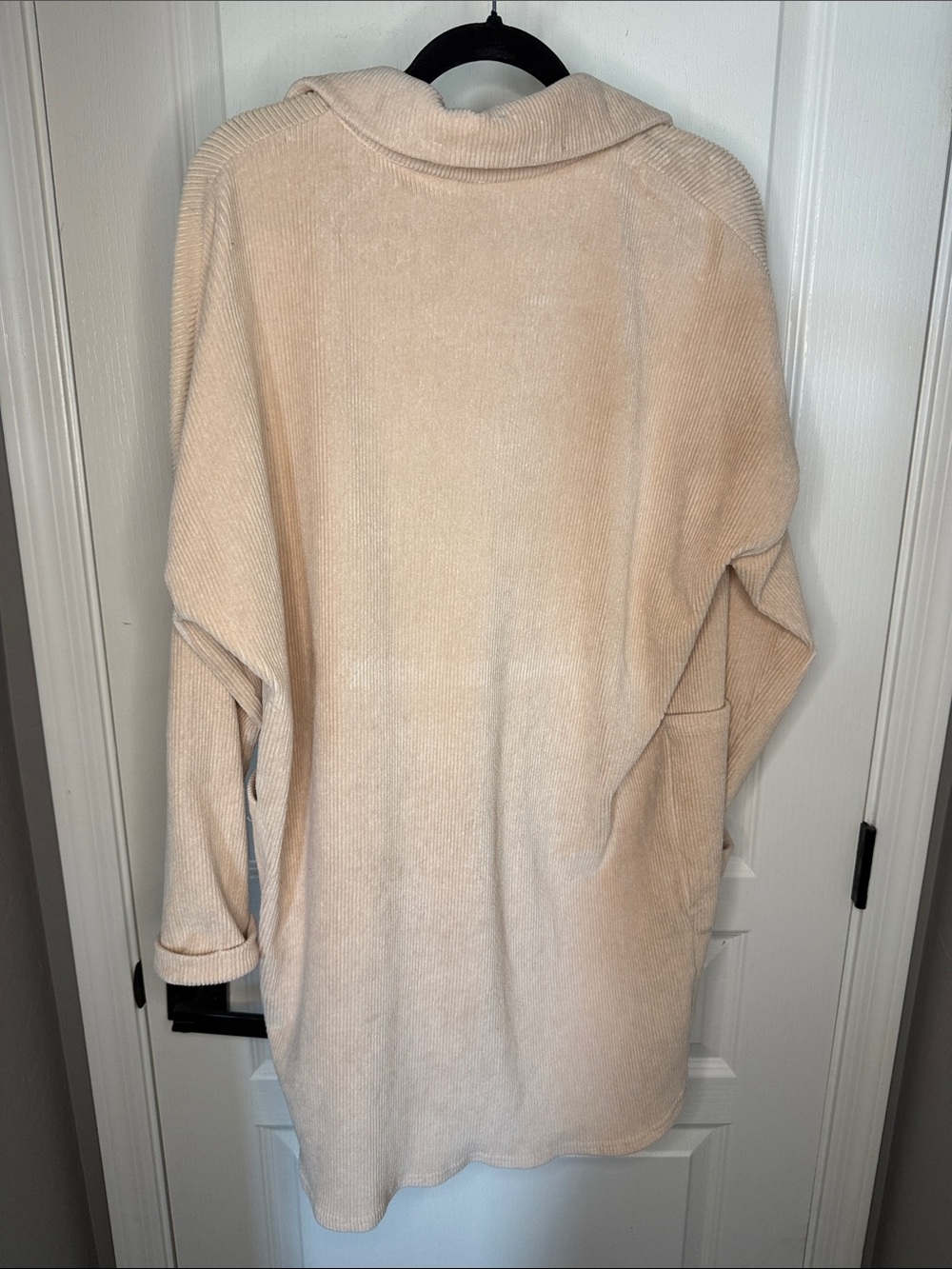 ASOS Cream Collared Ribbed Button Cardigan with Pockets - Picture 7 of 7